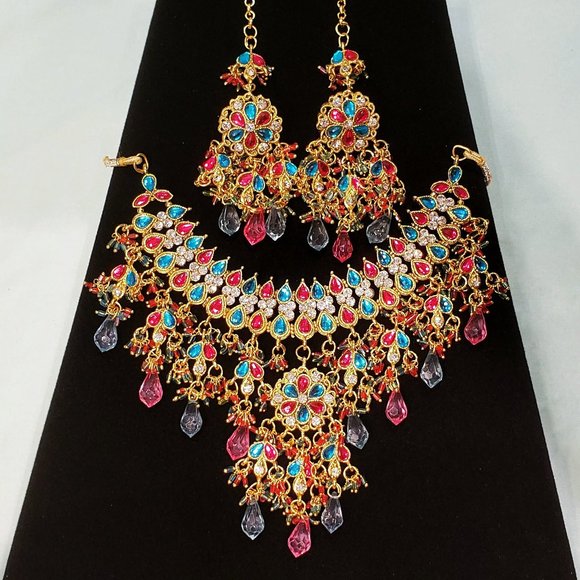 Indian Jewelry Set - Necklace + Earrings - Picture 1 of 4